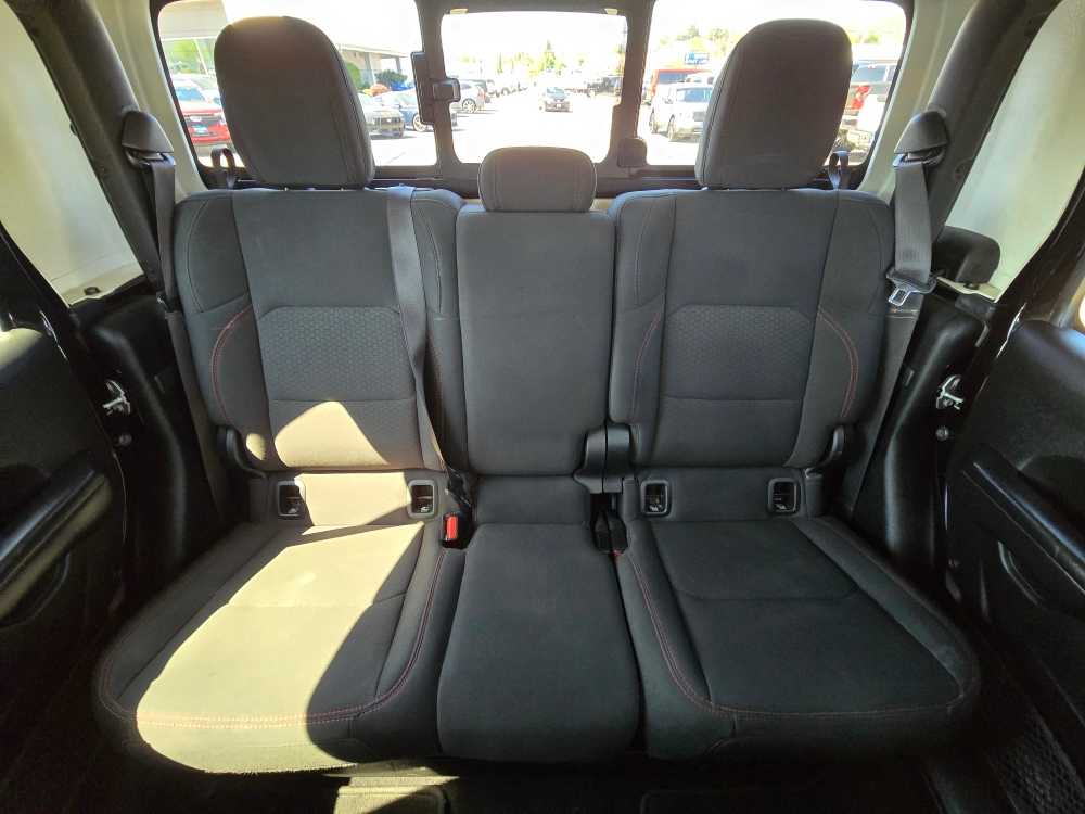 Thumbnail: 2020 Jeep Gladiator - 17