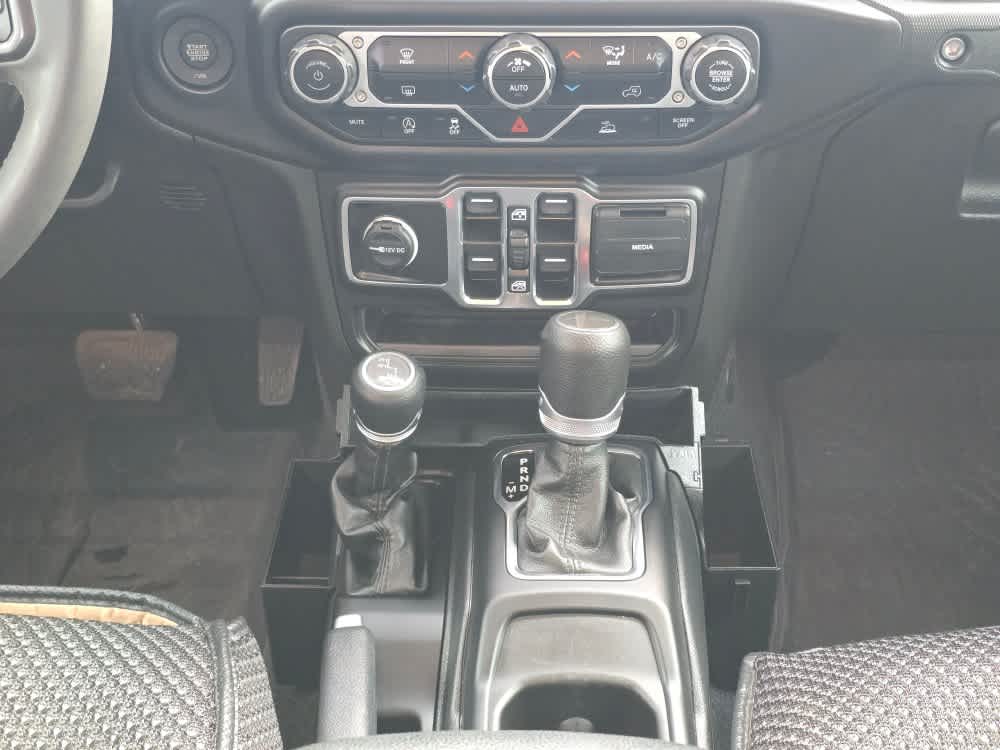 Thumbnail: 2023 Jeep Gladiator - 13