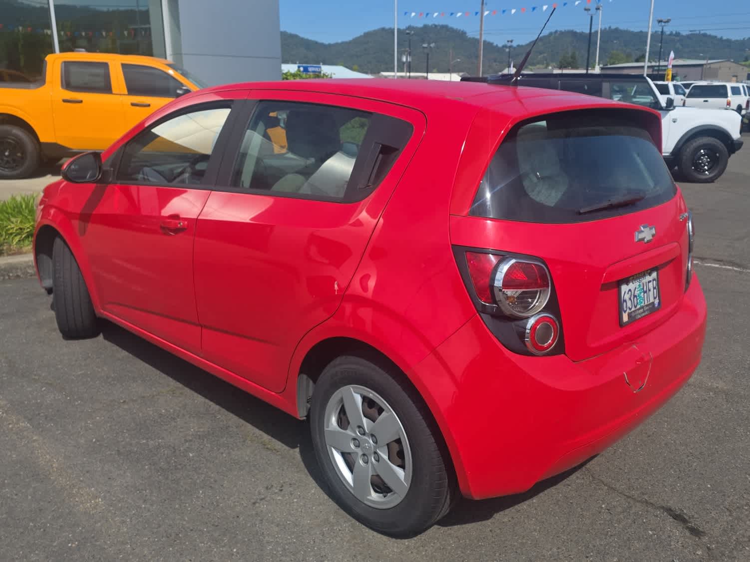 Thumbnail: 2014 Chevrolet Sonic - 3