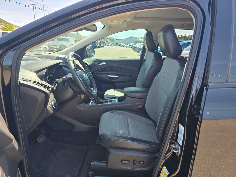Thumbnail: 2018 Ford Escape - 9