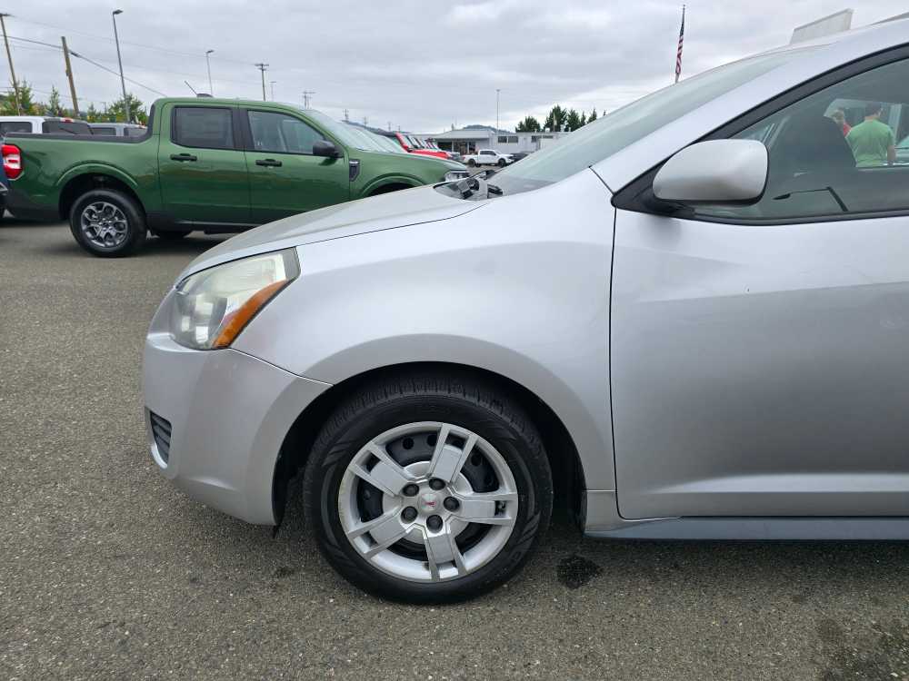 Thumbnail: 2010 Pontiac Vibe - 18