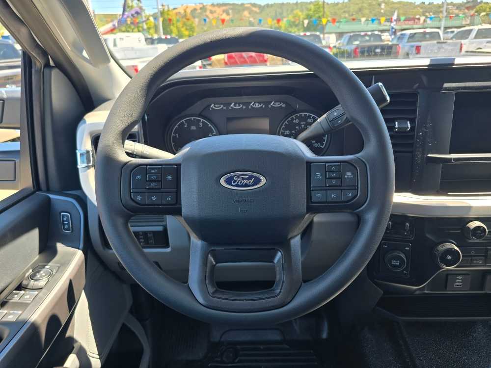 Thumbnail: 2025 Ford F-450 - 12