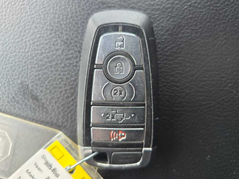 Thumbnail: 2017 Ford F-350 - 22