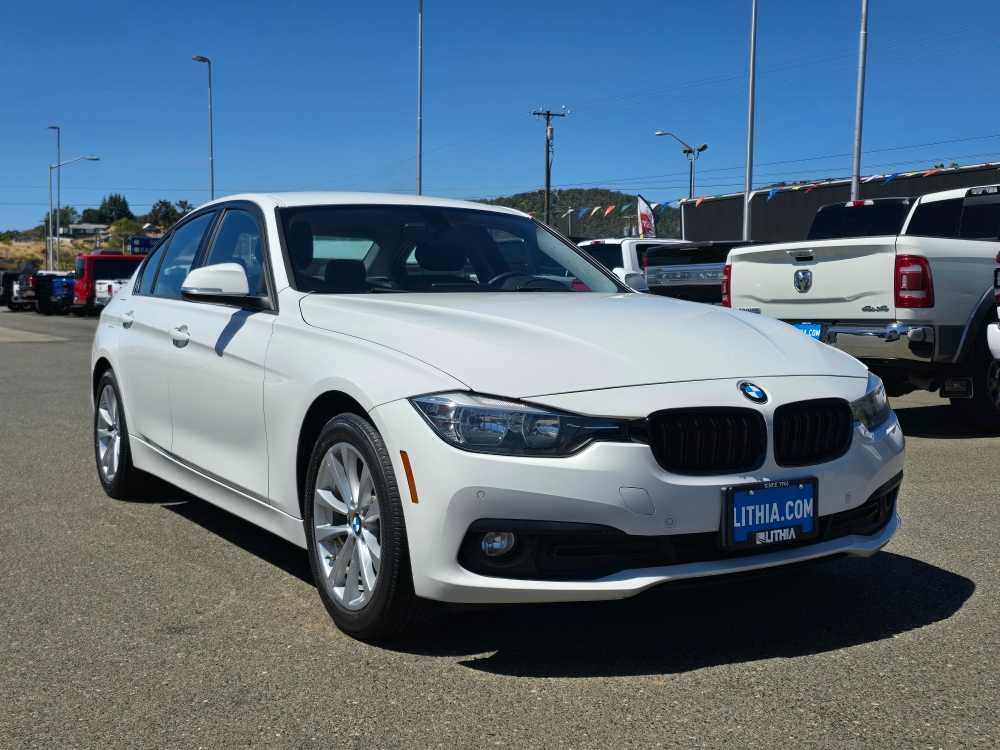 Thumbnail: 2016 BMW 3 Series - 8