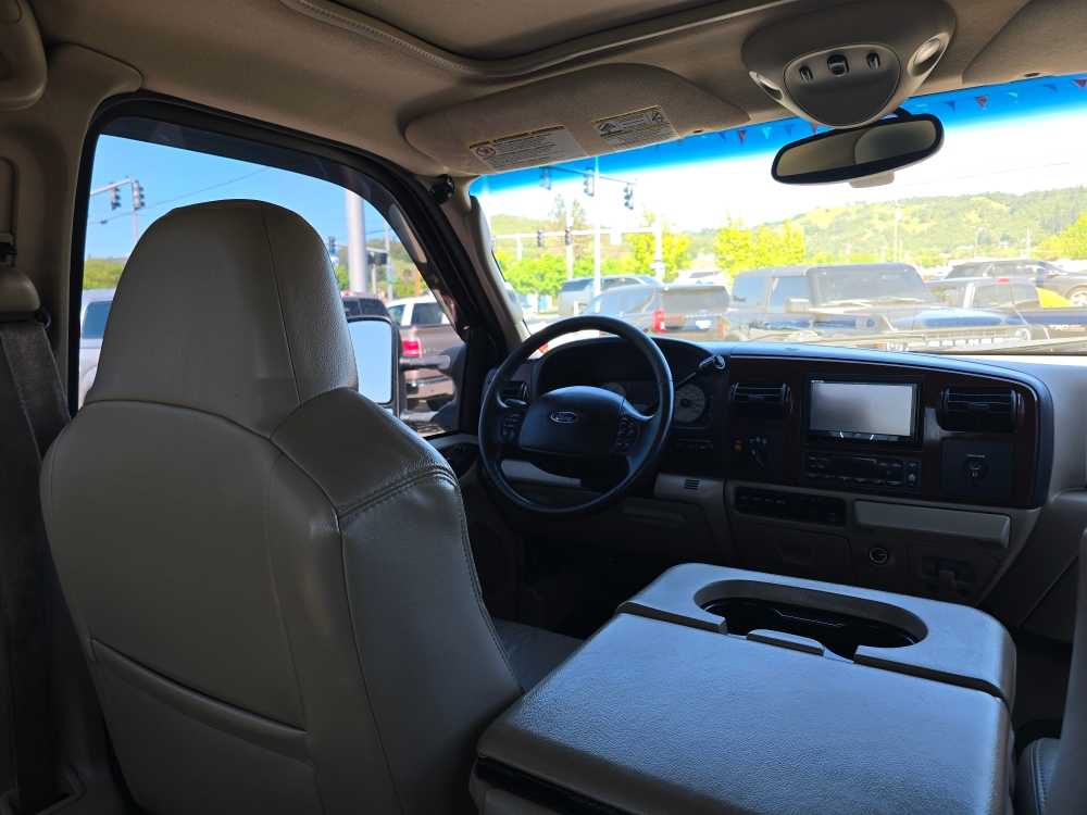 Thumbnail: 2005 Ford F-250 - 11