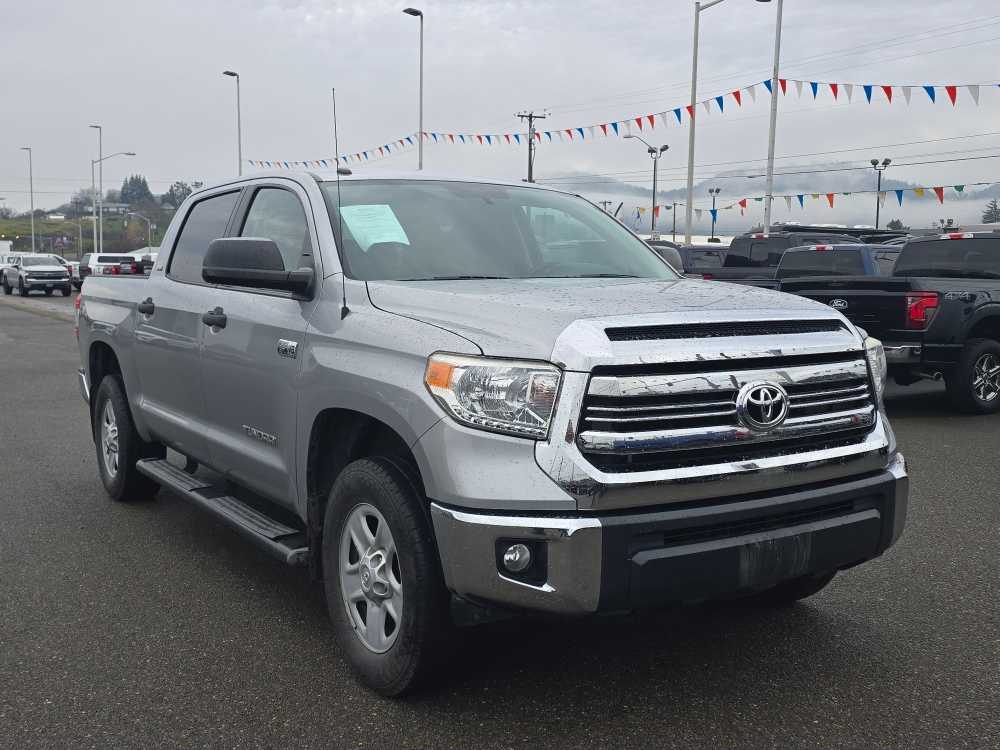 Thumbnail: 2017 Toyota Tundra - 7