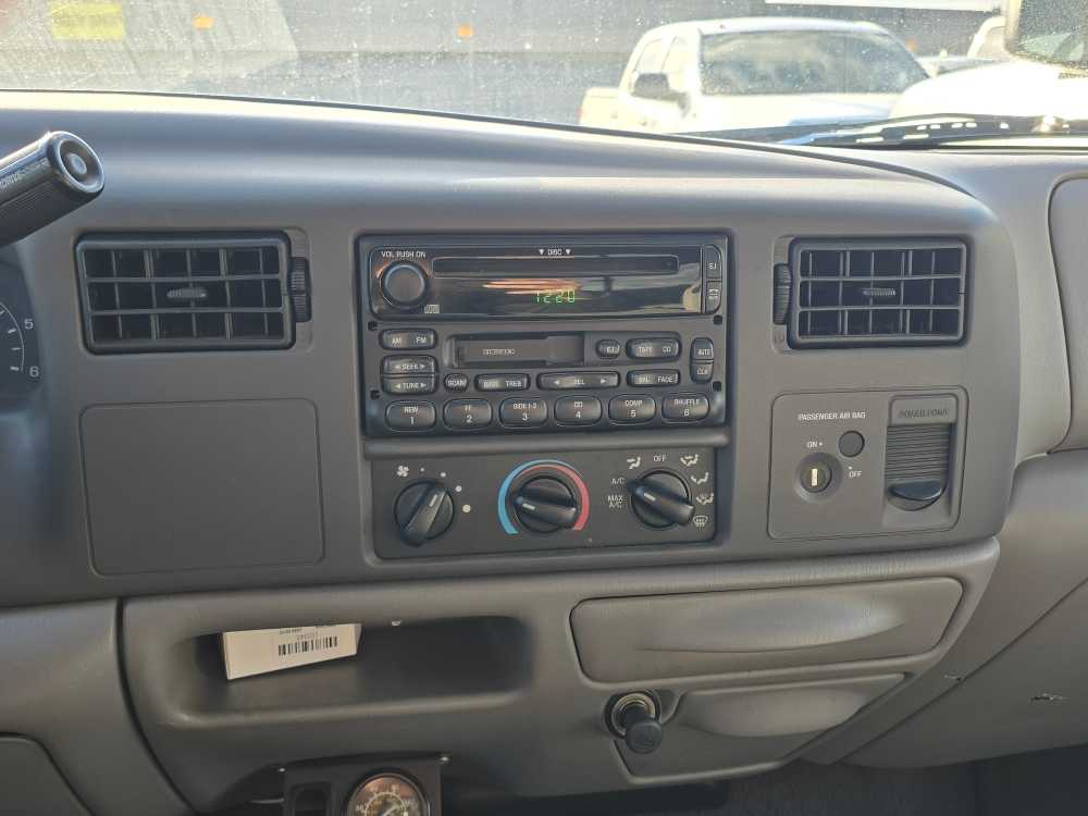 Thumbnail: 2000 Ford F-250 - 13