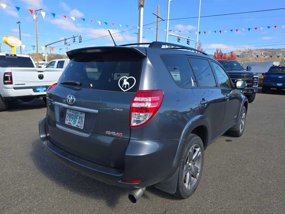 Thumbnail: 2011 Toyota RAV4 - 5