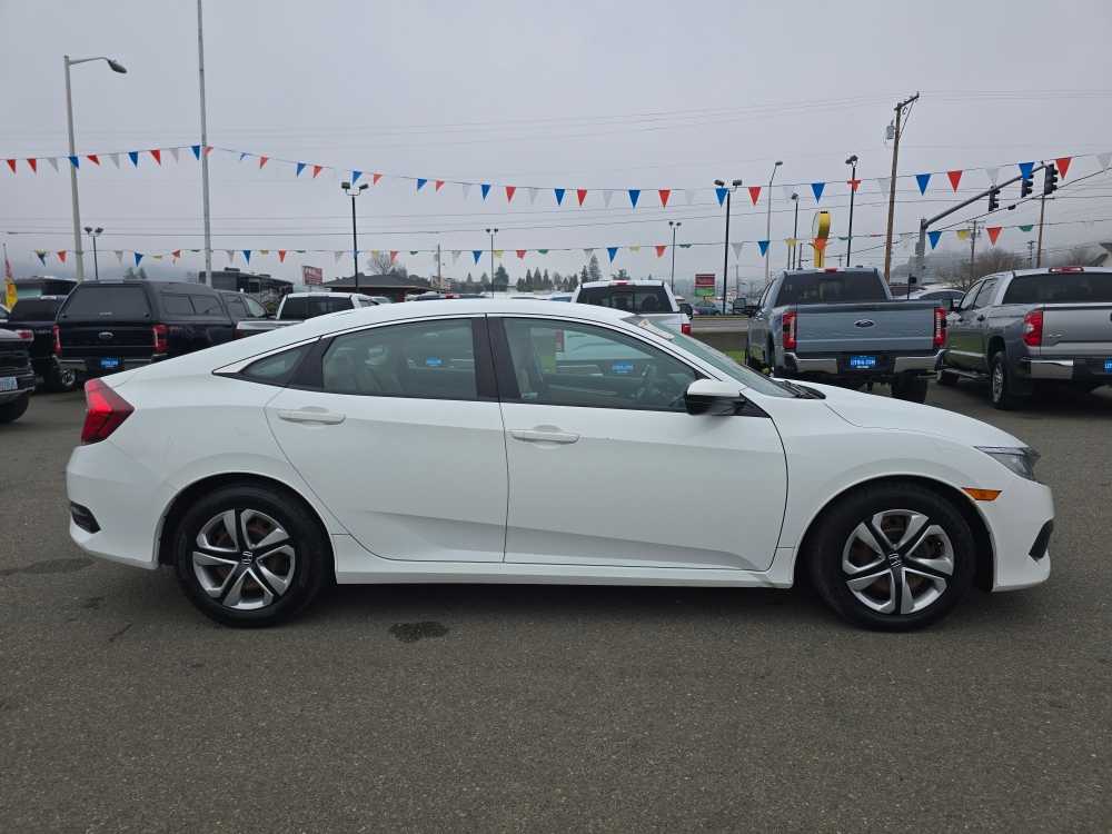 Thumbnail: 2016 Honda Civic - 6