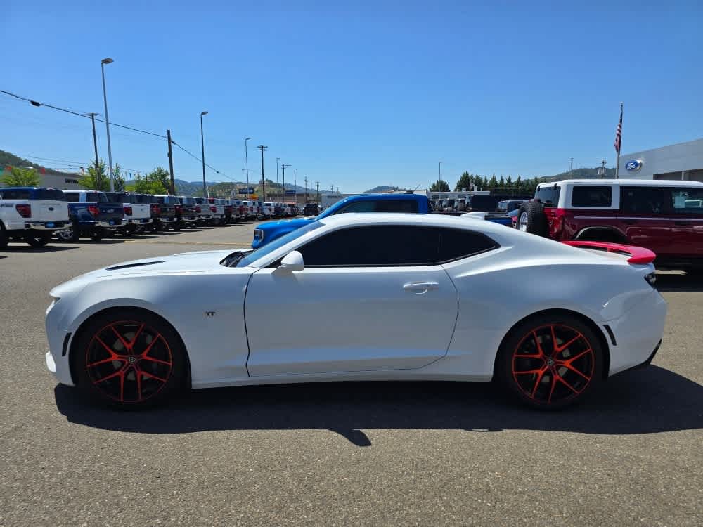 Thumbnail: 2016 Chevrolet Camaro - 4