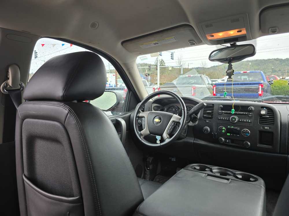 Thumbnail: 2013 Chevrolet Silverado 1500 - 11