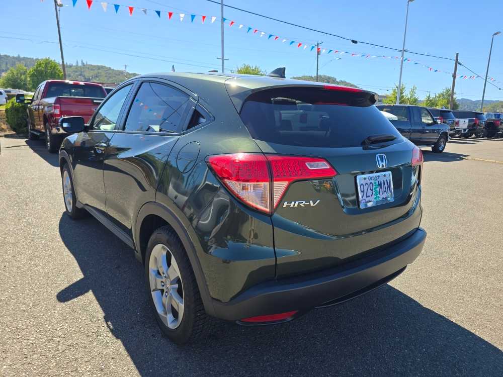 Thumbnail: 2017 Honda HR-V - 16