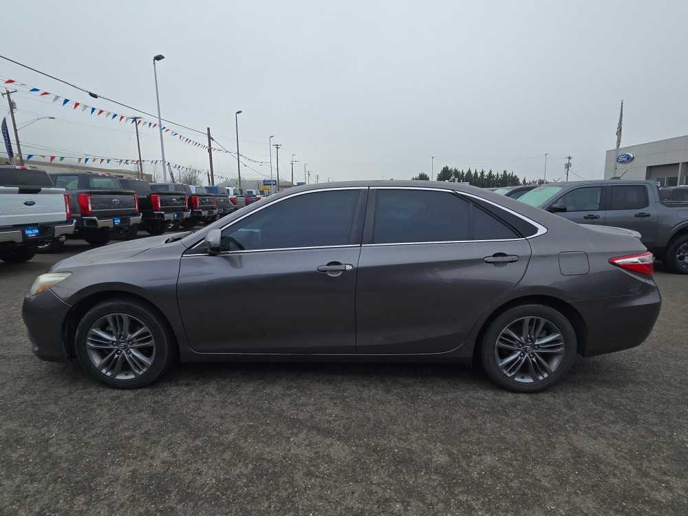 Thumbnail: 2017 Toyota Camry - 2