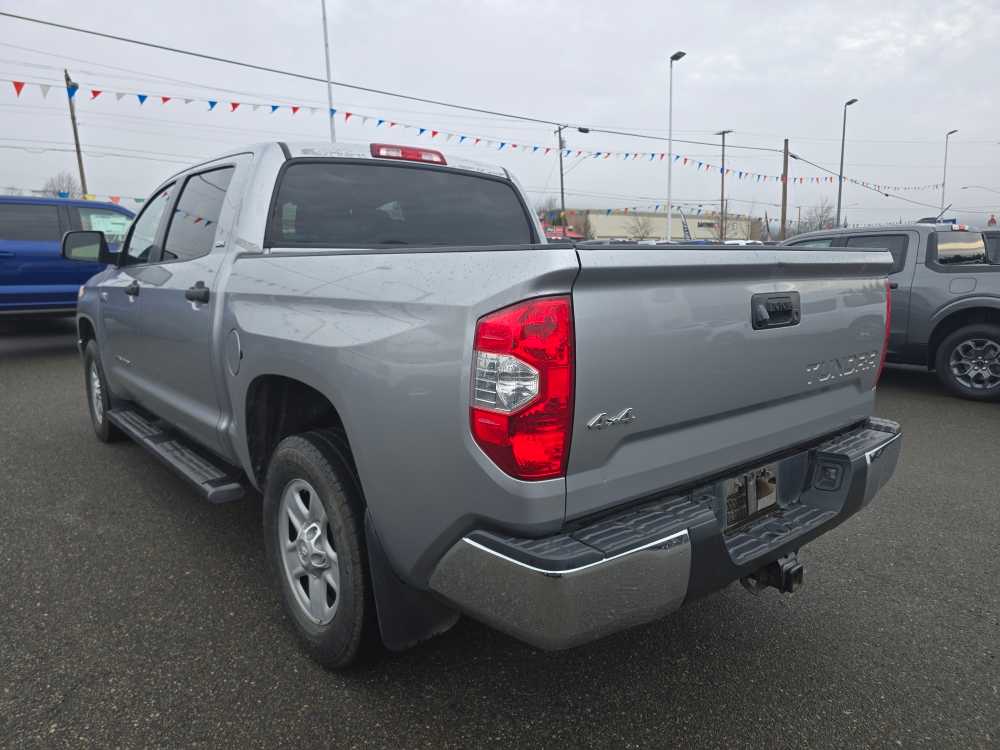 Thumbnail: 2017 Toyota Tundra - 3
