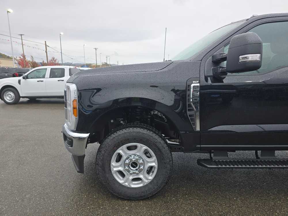 Thumbnail: 2026 Ford F-350 - 19