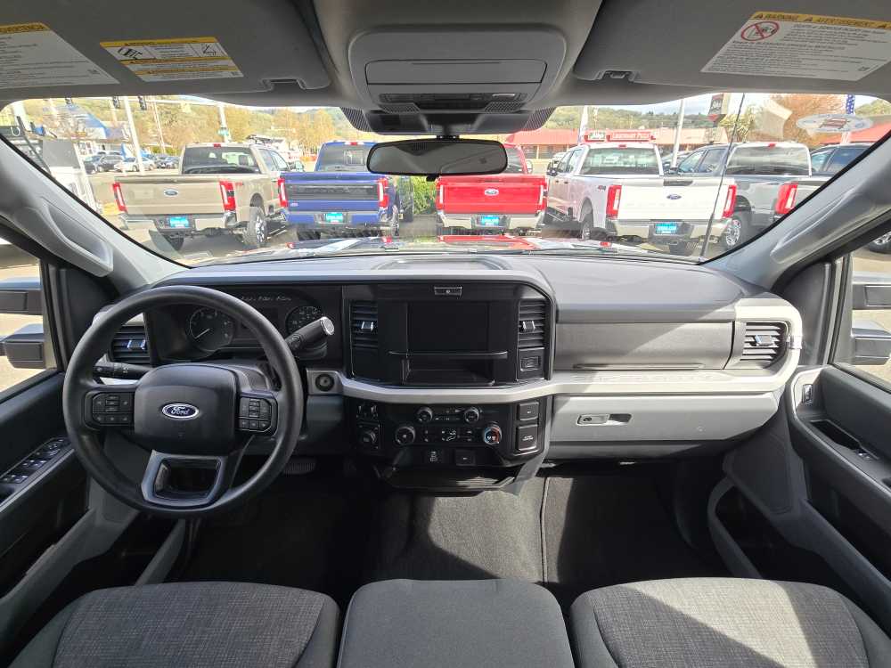 Thumbnail: 2025 Ford F-350 - 16