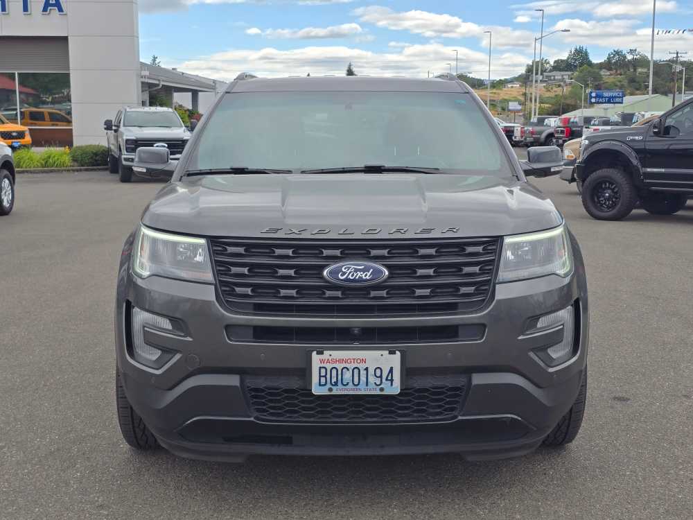 Thumbnail: 2017 Ford Explorer - 18