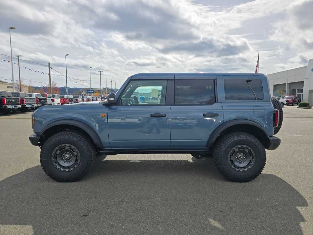 Thumbnail: 2025 Ford Bronco - 2