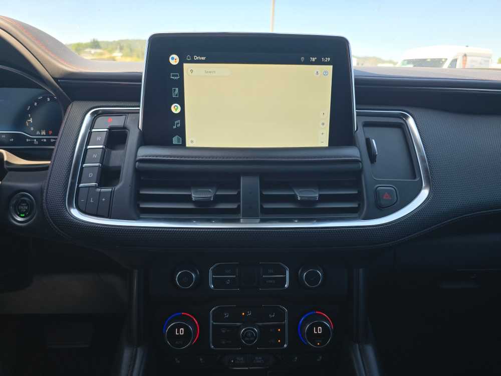 Thumbnail: 2022 Chevrolet Suburban - 12