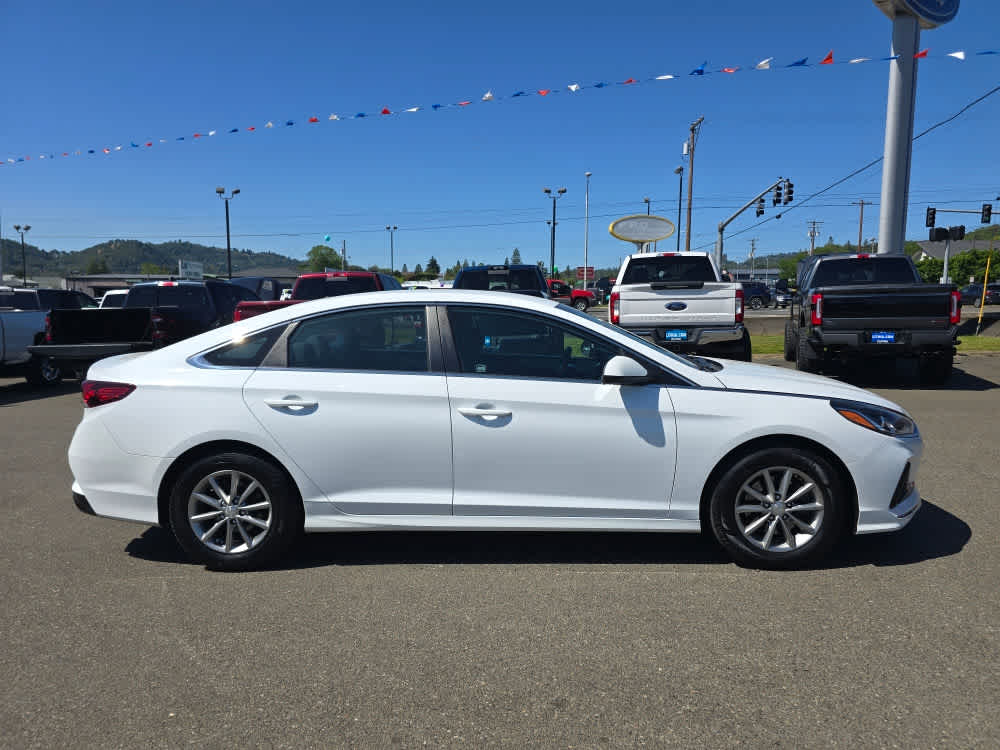 Thumbnail: 2018 Hyundai Sonata - 5