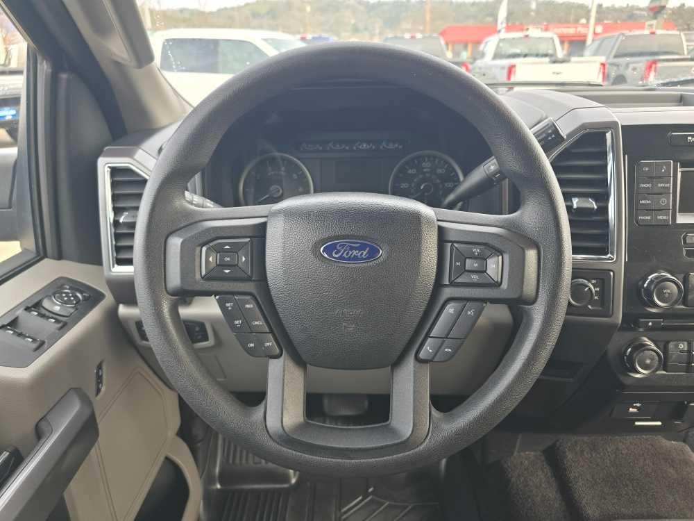 Thumbnail: 2016 Ford F-150 - 12