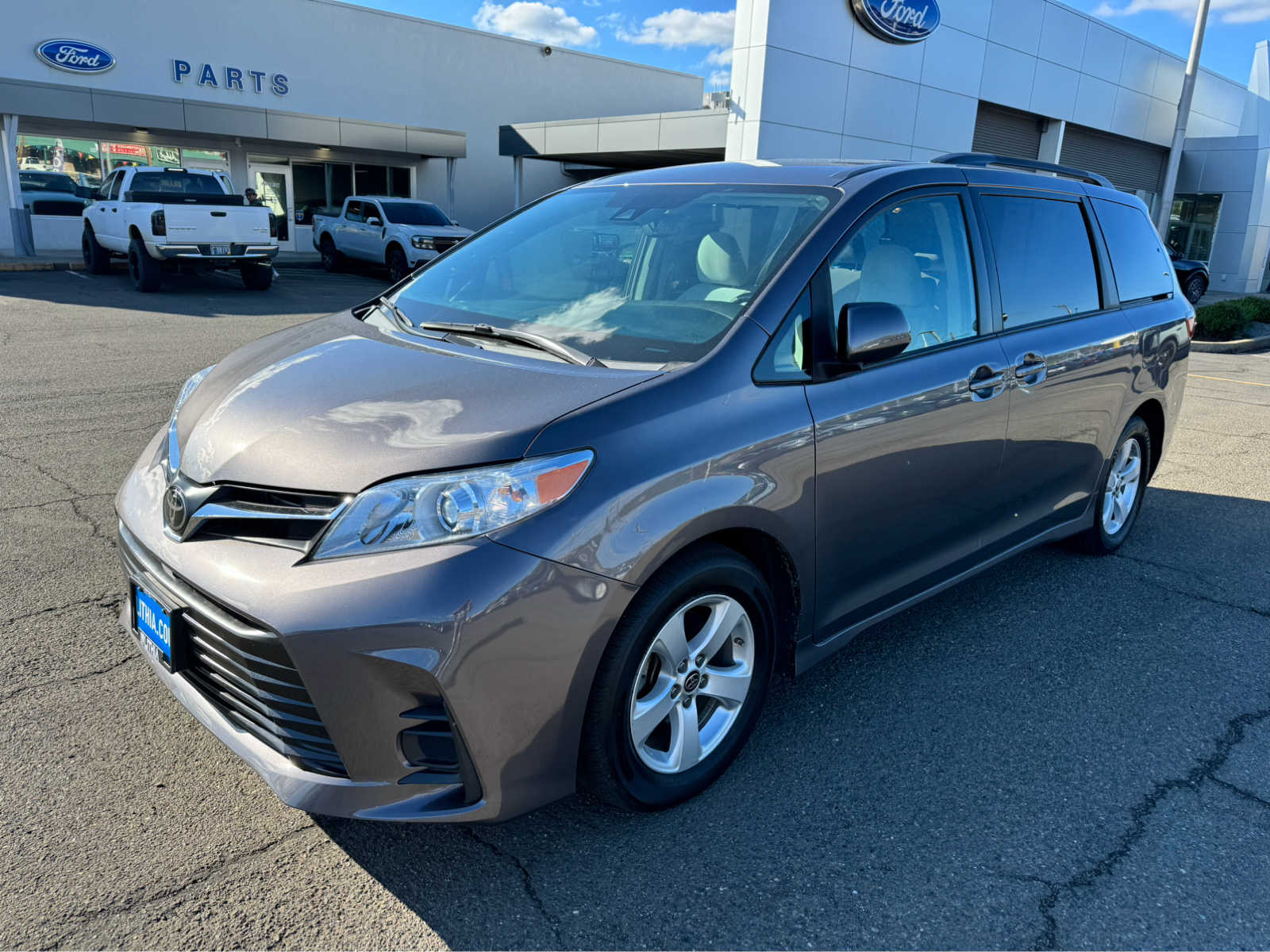 2020 Toyota Sienna LE -
                Roseburg, OR