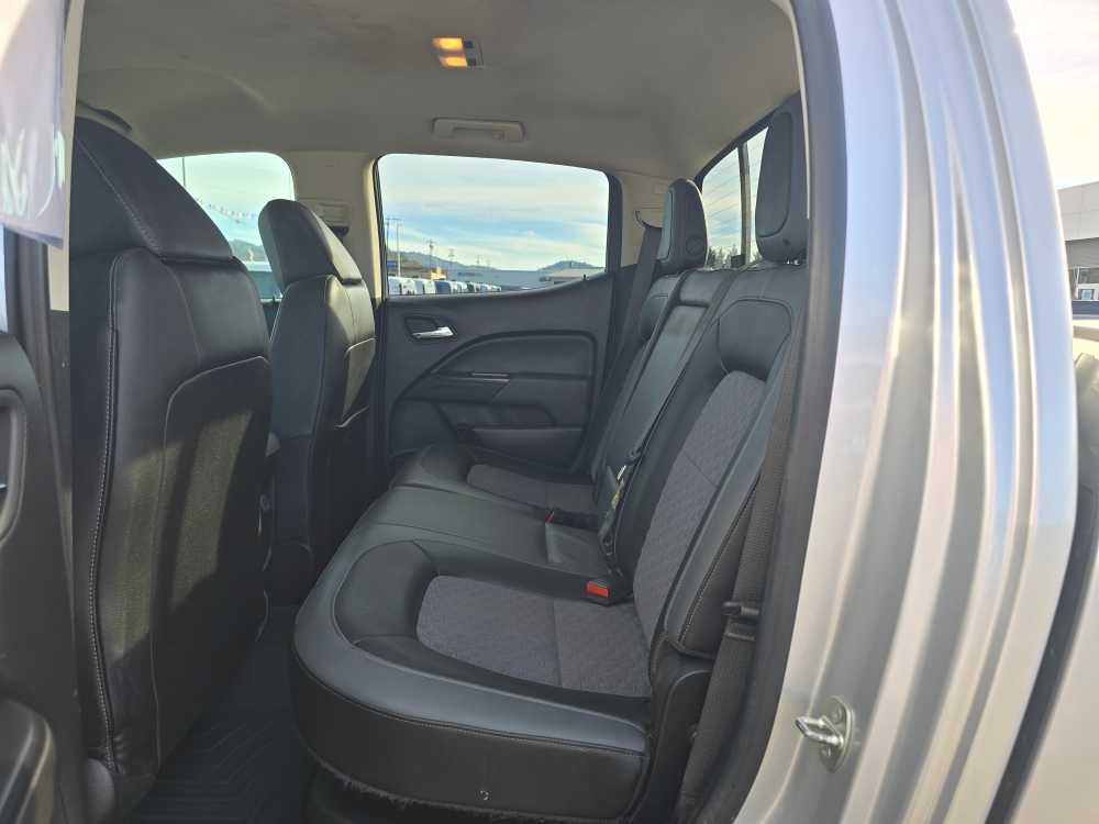 Thumbnail: 2016 Chevrolet Colorado - 16