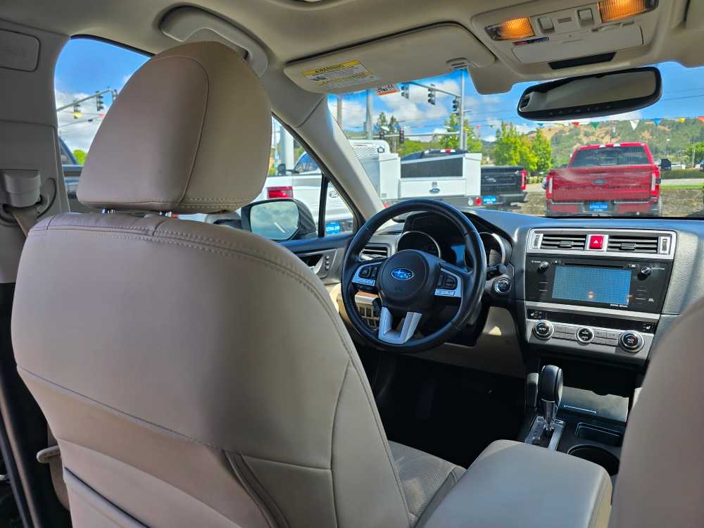 Thumbnail: 2016 Subaru Outback - 10