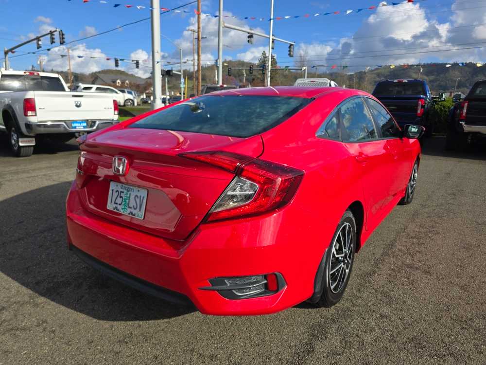 Thumbnail: 2017 Honda Civic - 5