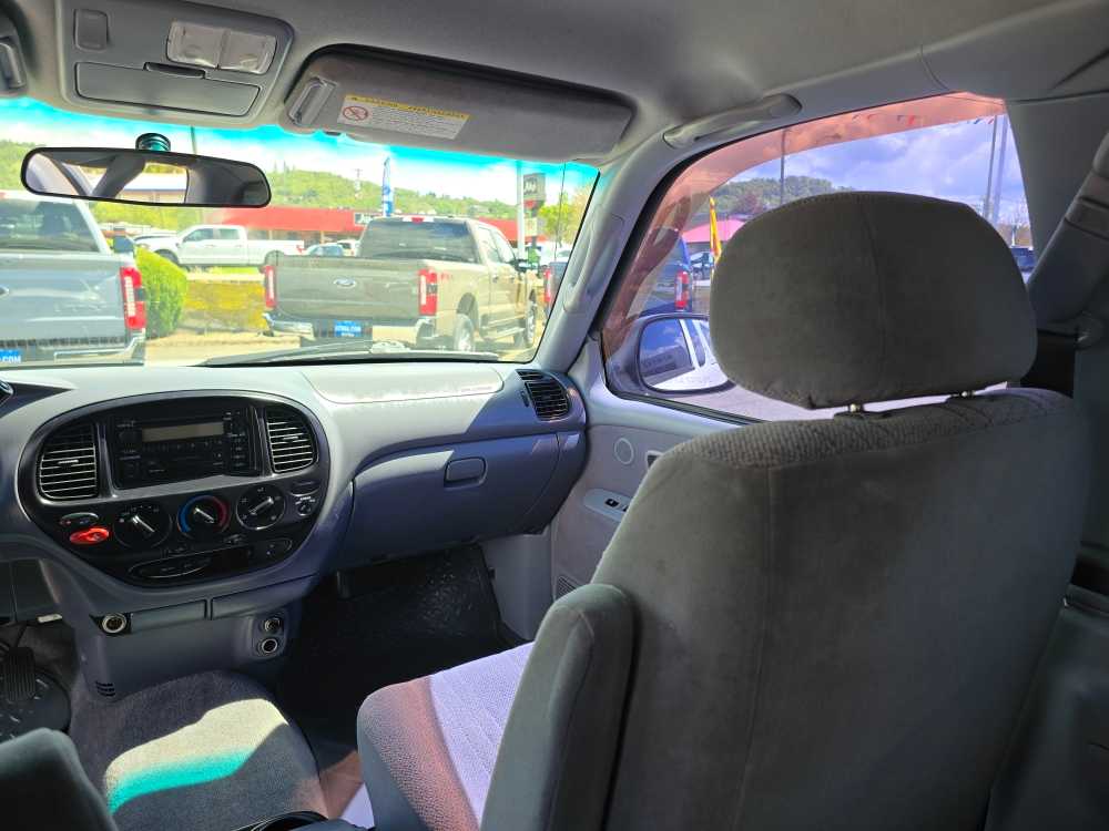 Thumbnail: 2000 Toyota Tundra - 14