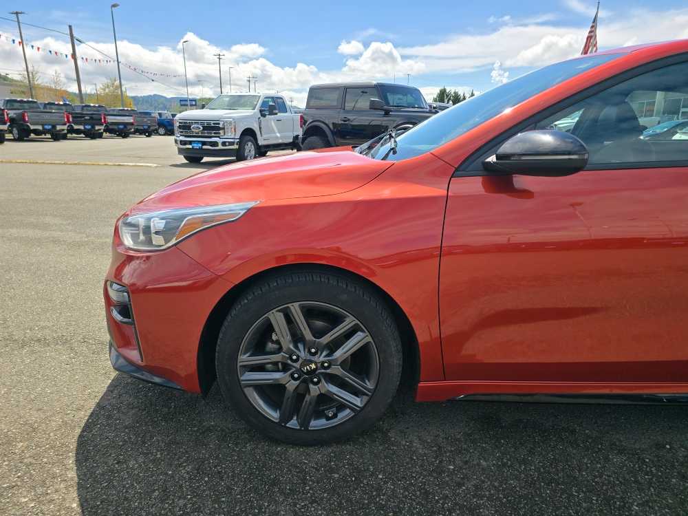 Thumbnail: 2021 Kia Forte - 17