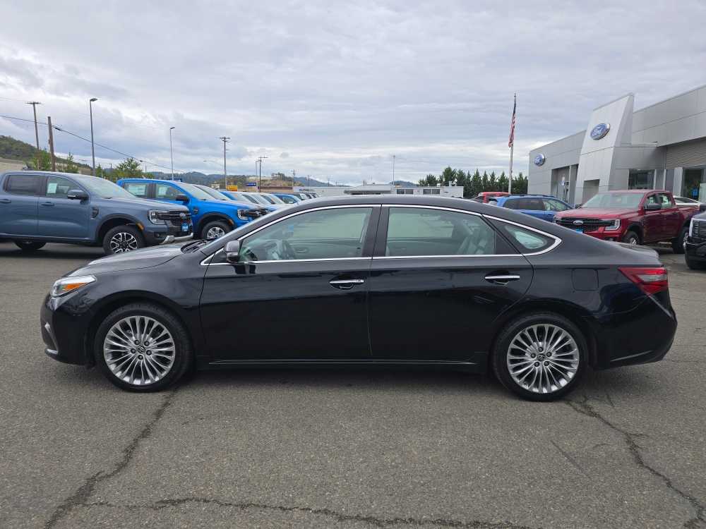 Thumbnail: 2016 Toyota Avalon - 2