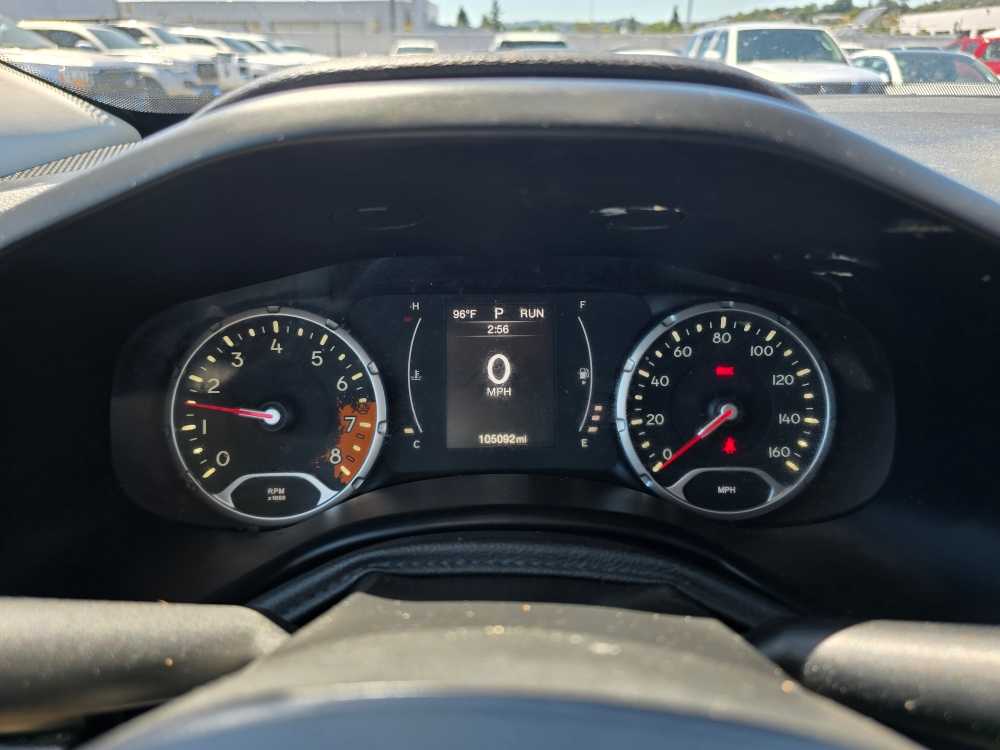 Thumbnail: 2017 Jeep Renegade - 20