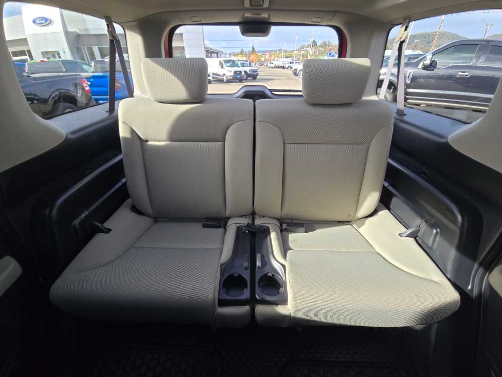 Thumbnail: 2008 Honda Element - 18