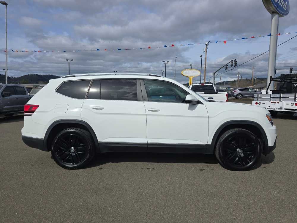 Thumbnail: 2018 Volkswagen Atlas - 6