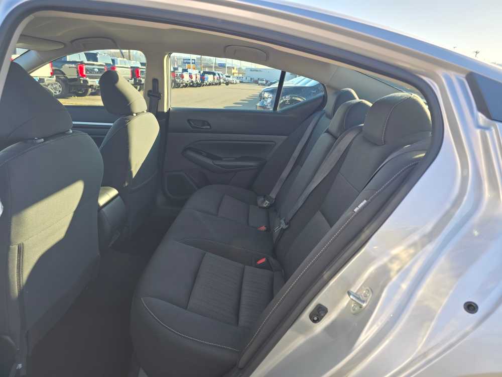 Thumbnail: 2023 Nissan Altima - 16