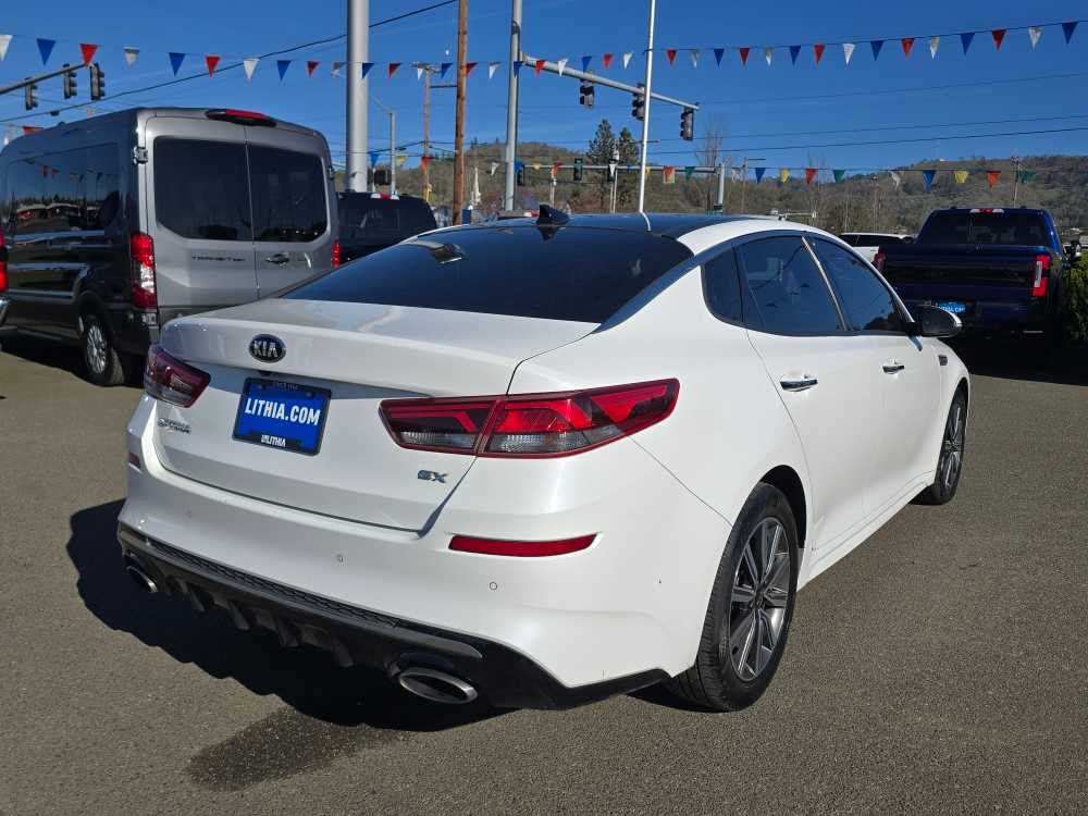 Thumbnail: 2020 Kia Optima - 5