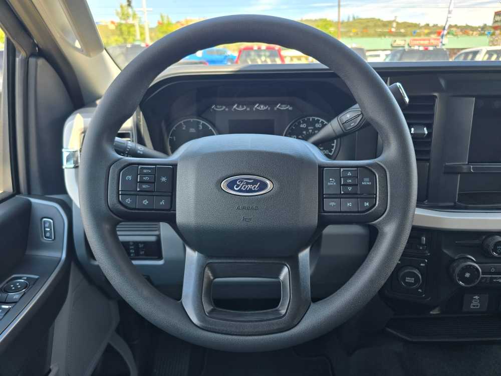 Thumbnail: 2025 Ford F-550 - 12