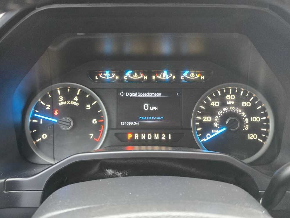 Thumbnail: 2015 Ford F-150 - 21