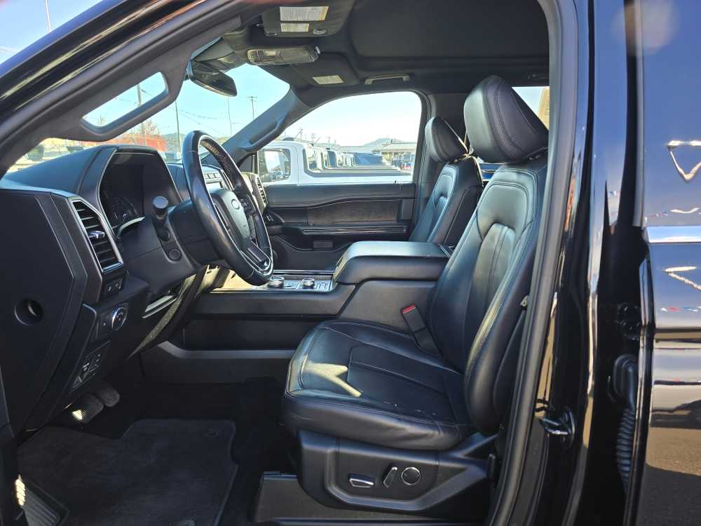 Thumbnail: 2021 Ford Expedition - 9