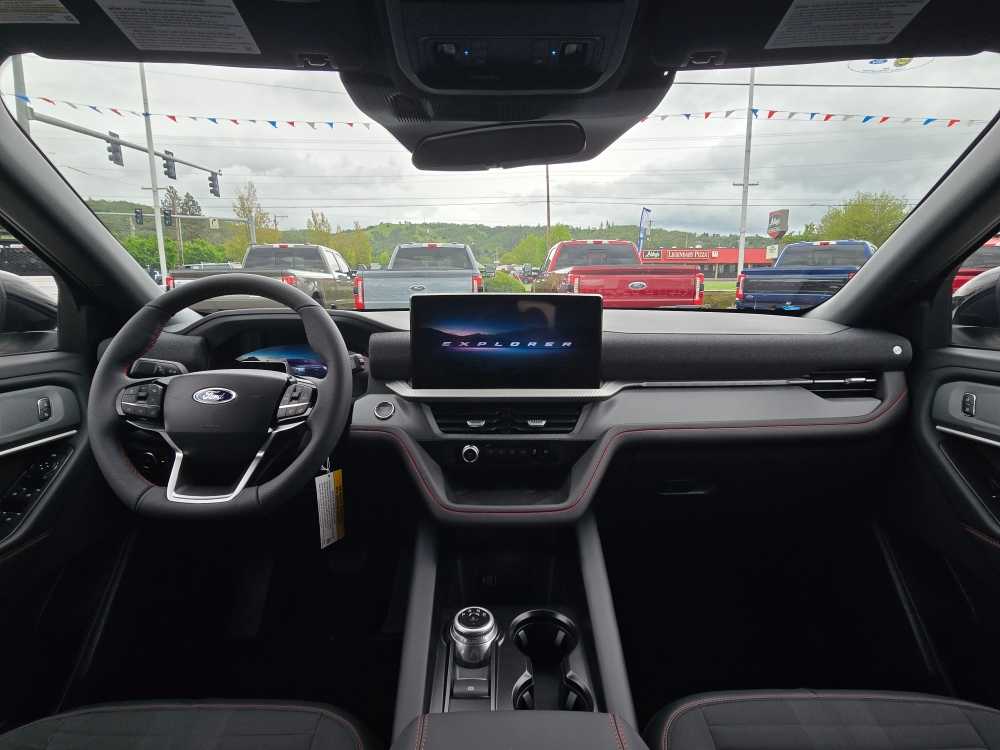 Thumbnail: 2026 Ford Explorer - 15