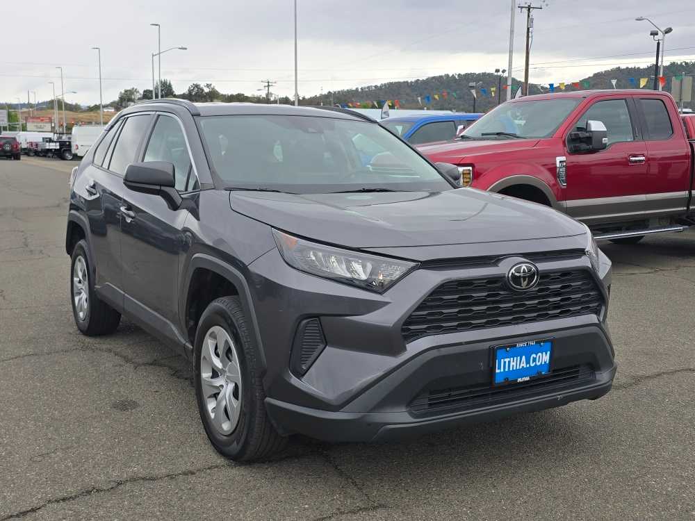 Thumbnail: 2021 Toyota RAV4 - 7