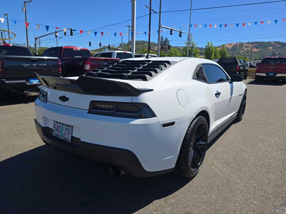 Thumbnail: 2015 Chevrolet Camaro - 17