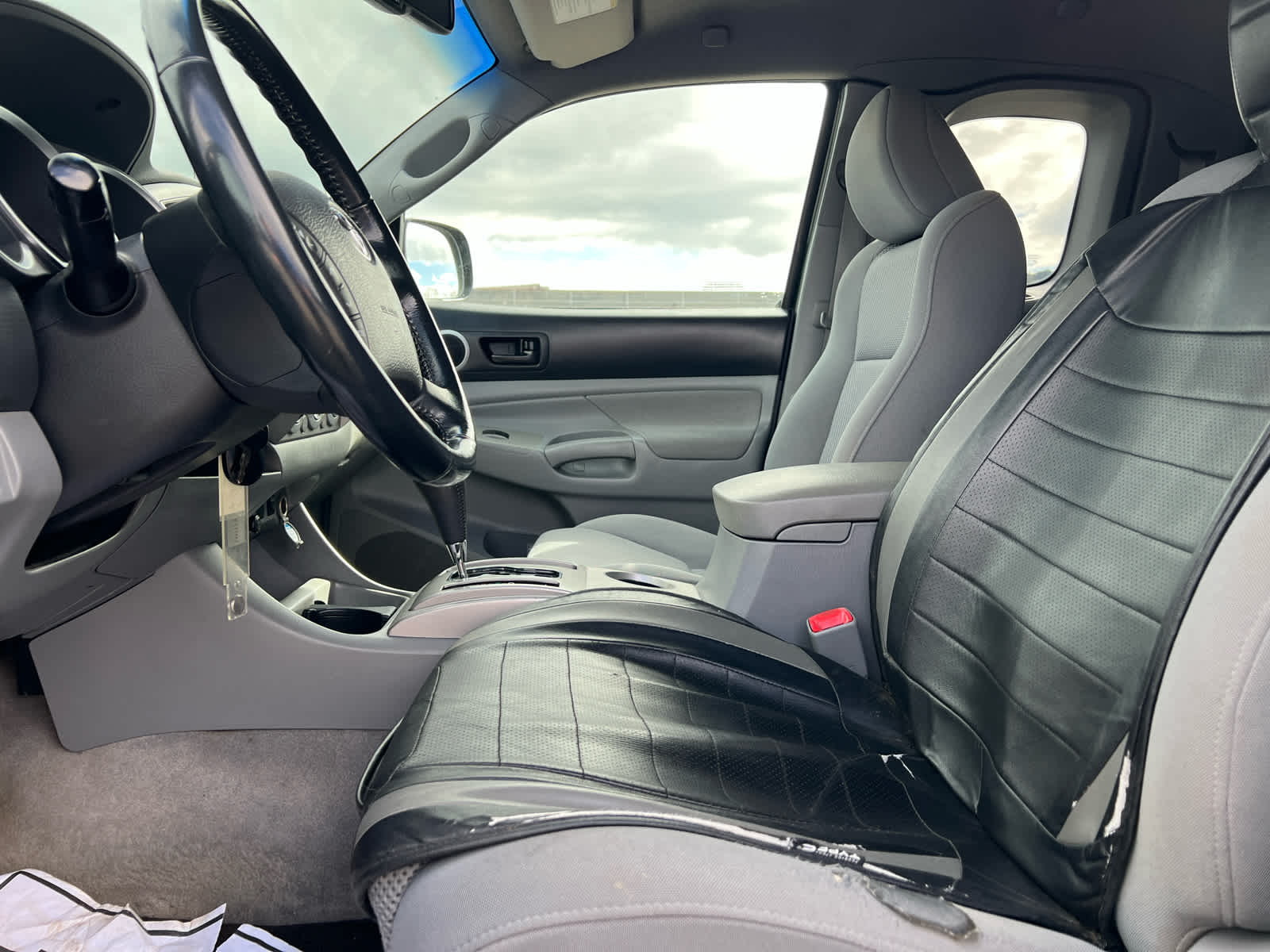 Thumbnail: 2009 Toyota Tacoma - 10