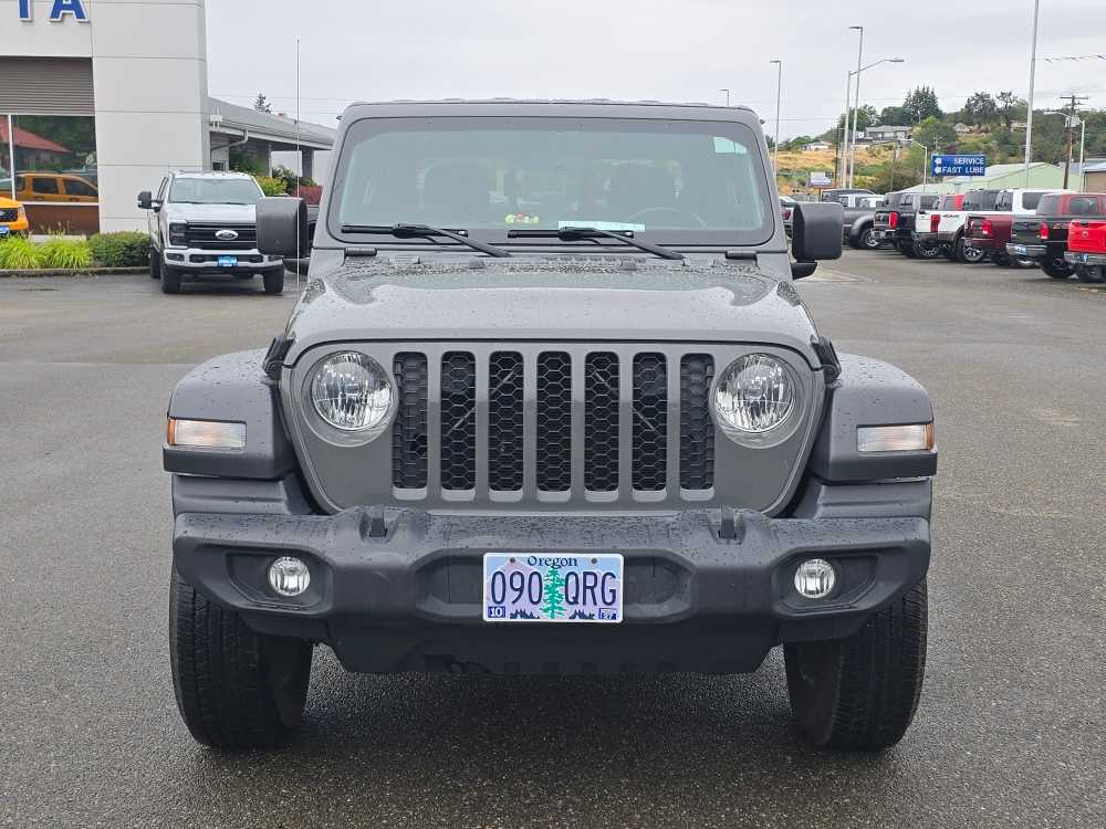 Thumbnail: 2020 Jeep Gladiator - 19