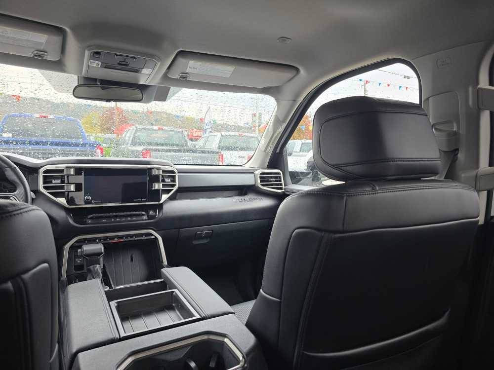 Thumbnail: 2022 Toyota Tundra - 14