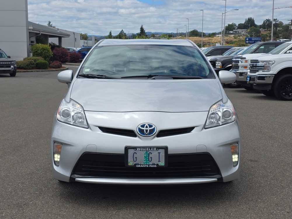 Thumbnail: 2015 Toyota Prius - 5