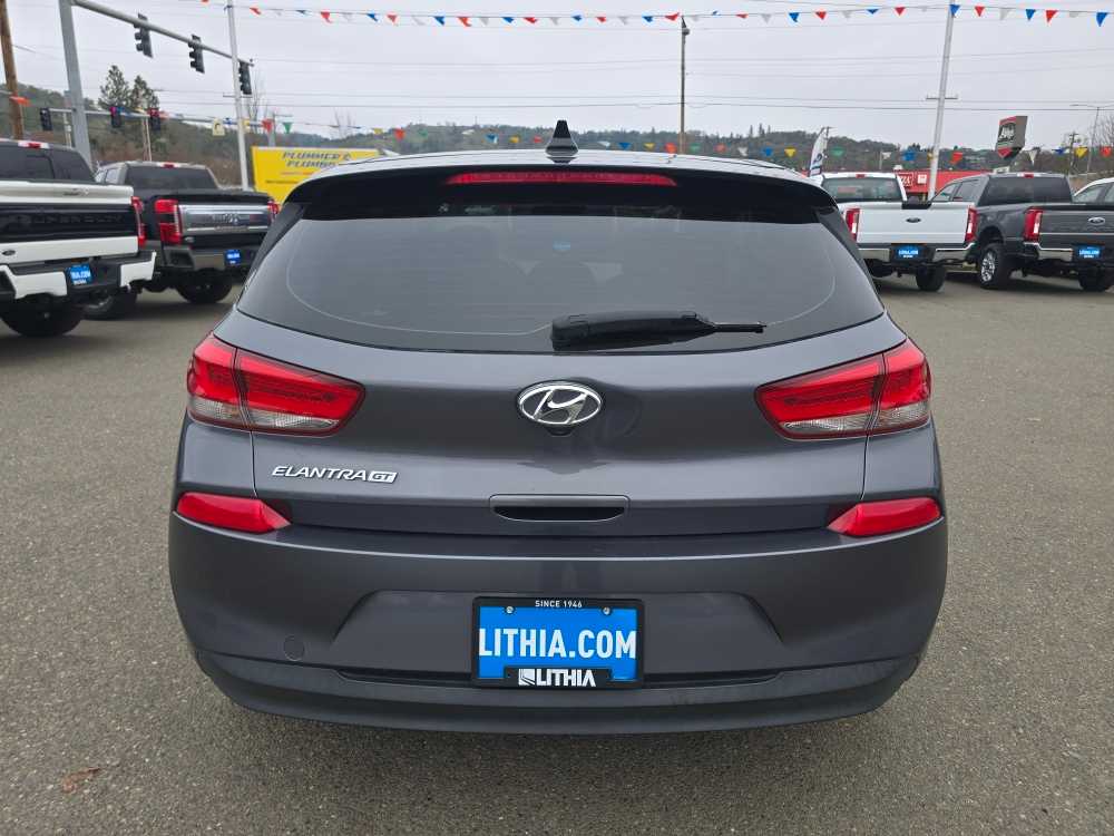 Thumbnail: 2018 Hyundai Elantra - 4