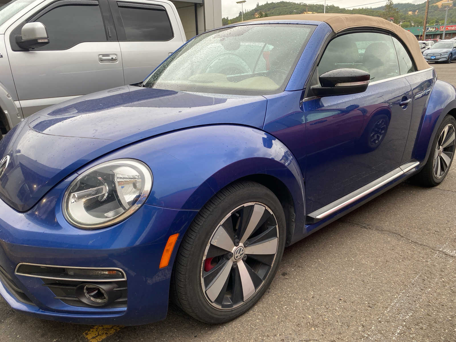 2013 Volkswagen Beetle  Hero Image