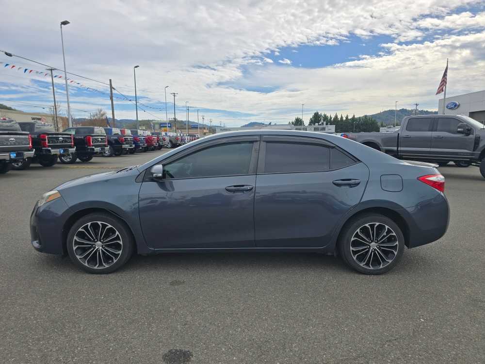 Thumbnail: 2014 Toyota Corolla - 2